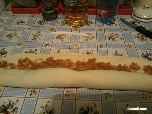 постный рулет с яблоками